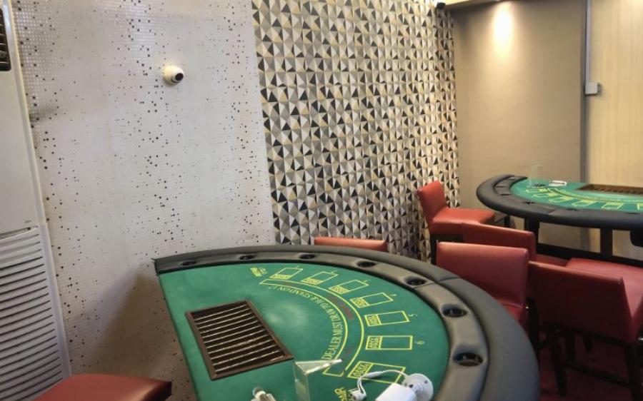 Αθήνα lockdown: 67 άτομα έσπασαν την καραντίνα και τζόγαραν σε κατάστημα με τυχερά παιχνίδια