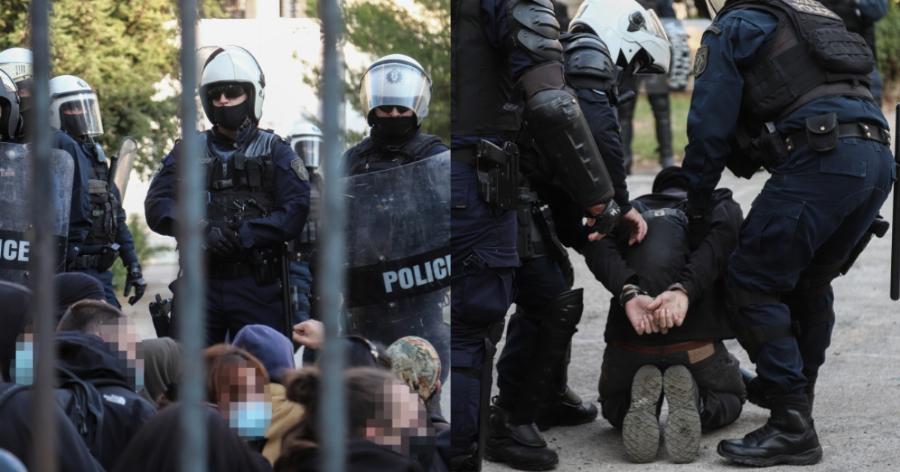 Πολυτεχνείο: Παρέμβαση των ΜΑΤ – Εκκενώθηκε ο χώρος και έγιναν προσαγωγές