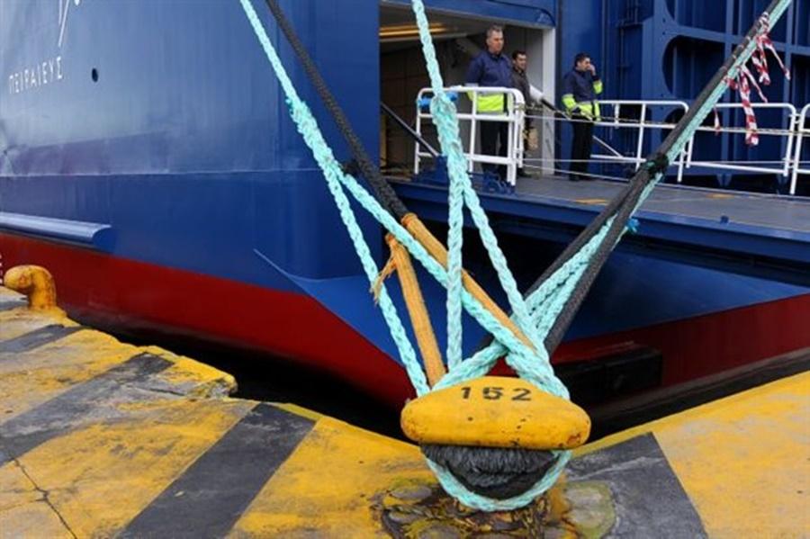 Απεργία ναυτεργατών: Δεμένα τα πλοία σε Κέρκυρα και Ηγουμενίτσα την Πέμπτη 26/11