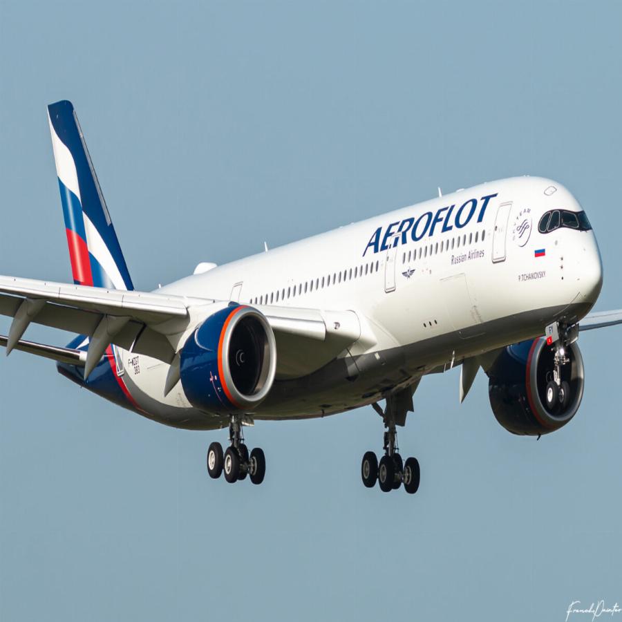 Aeroflot: Η αεροπορική εταιρία θα βάζει σε ειδικές θέσεις όσους αρνούνται να φορέσουν μάσκα