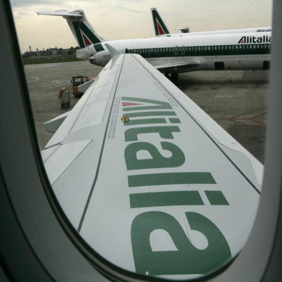 Alitalia: Η Ευρωπαϊκή Επιτροπή ενέκρινε 73 εκατομμύρια ευρώ στήριξη για την αεροπορική εταιρία