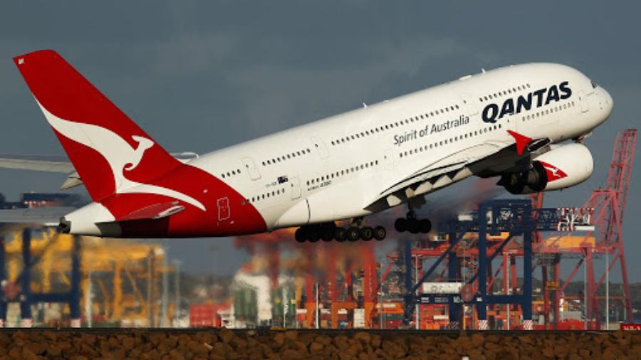 Qantas: Η αεροπορική εταιρία συνεχίζει τις απολύσεις εργαζομένων λόγω κορονοϊού