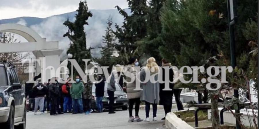 Βόλος κηδεία: Νέος συνωστισμός Ρομά σε 45χρονο άνδρα που πέθανε από κορονοϊό