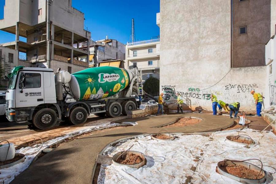 Κολωνός: Ο Δήμος Αθηναίων παραδίδει ένα «πάρκο τσέπης» στη συμβολή των οδών Κιλκίς και Αλαμάνας