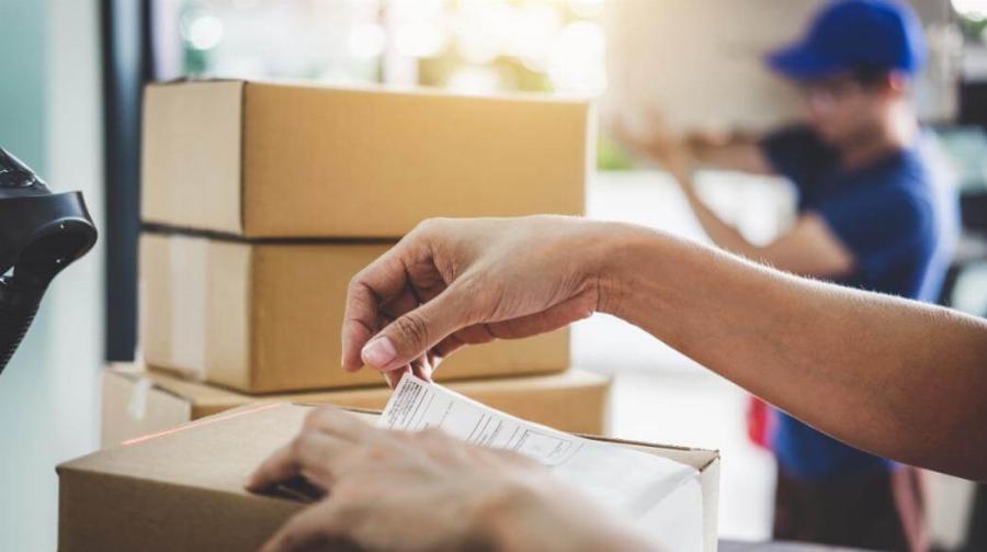 Γλυκά Νερά: Προϊστάμενος έσπασε τη μύτη διανομέα κούριερ επειδή παρέδωσε τις μισές παραγγελίες