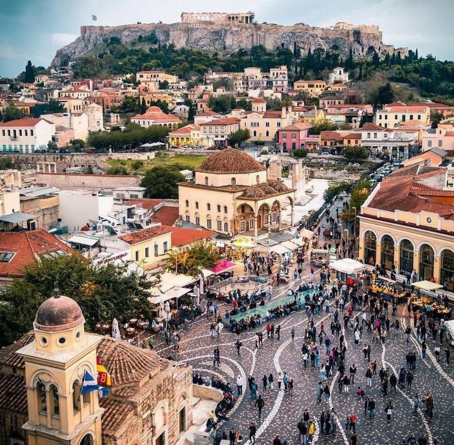 Αυστριακοί: Η Ελλάδα ανάμεσα στους κορυφαίους προορισμούς για τους Αυστριακούς – Δείτε σε ποια θέση