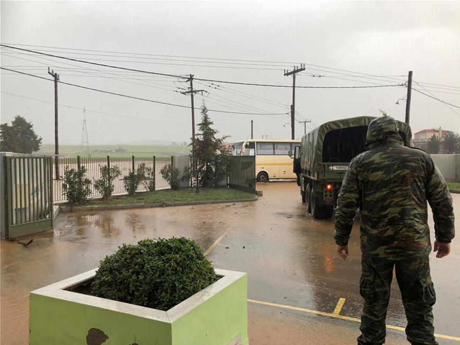 Αταλάντη τραγωδία: Σοκ με δύο άτομα που καταπλακώθηκαν από το τρακτέρ που επέβαιναν