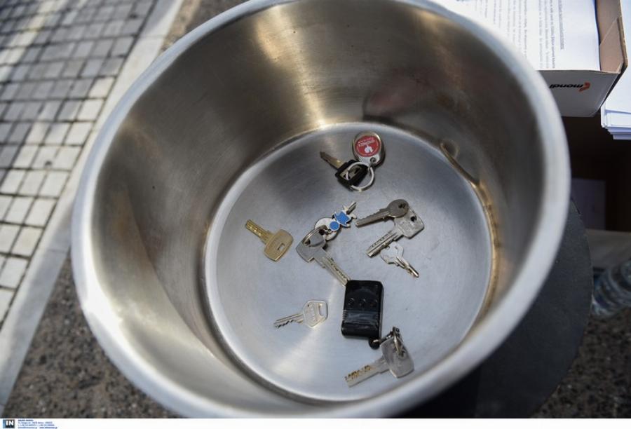 Θεσσαλονίκη επιχειρηματίες: Επαγγελματίες της εστίασης παραδίδουν τα κλειδιά τους – Δεν αντέχουν άλλο