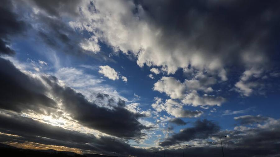 Καιρός τον Μάρτιο: Ακραία καιρικά φαινόμενα με χιονιά και πλημμύρες καταφθάνουν – Τι λέει ο Κλέαρχος Μαρουσάκης