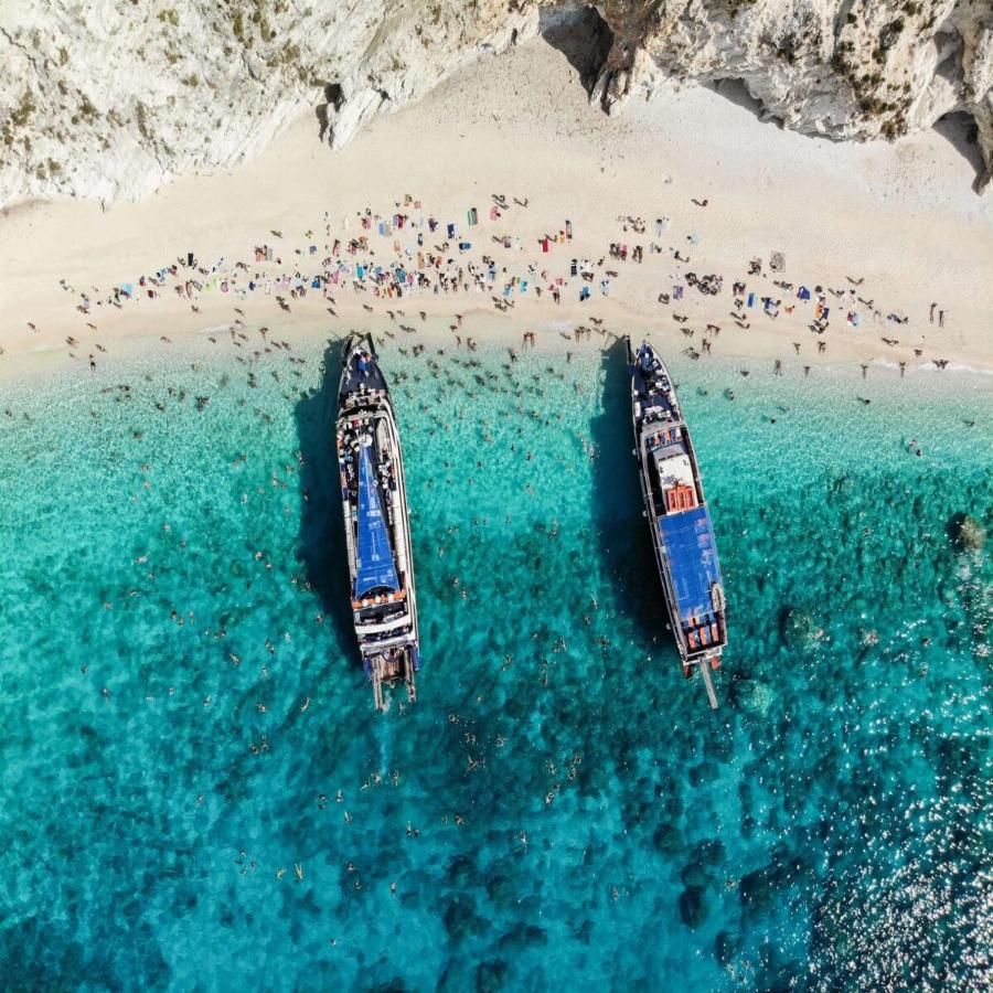 Ελληνικά νησιά: Αυτά είναι τα 15 καλύτερα νησιά για διακοπές στην Ελλάδα για το Telegraph