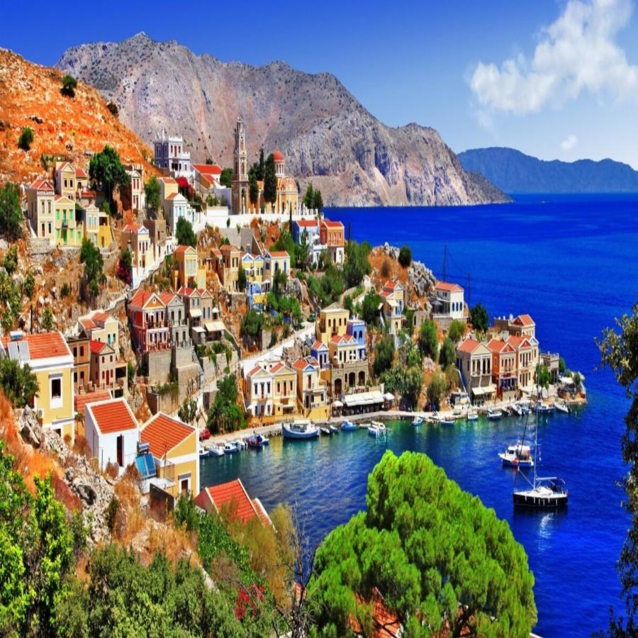 Ελληνικά νησιά: Αυτά είναι τα 15 καλύτερα νησιά για διακοπές στην Ελλάδα για το Telegraph