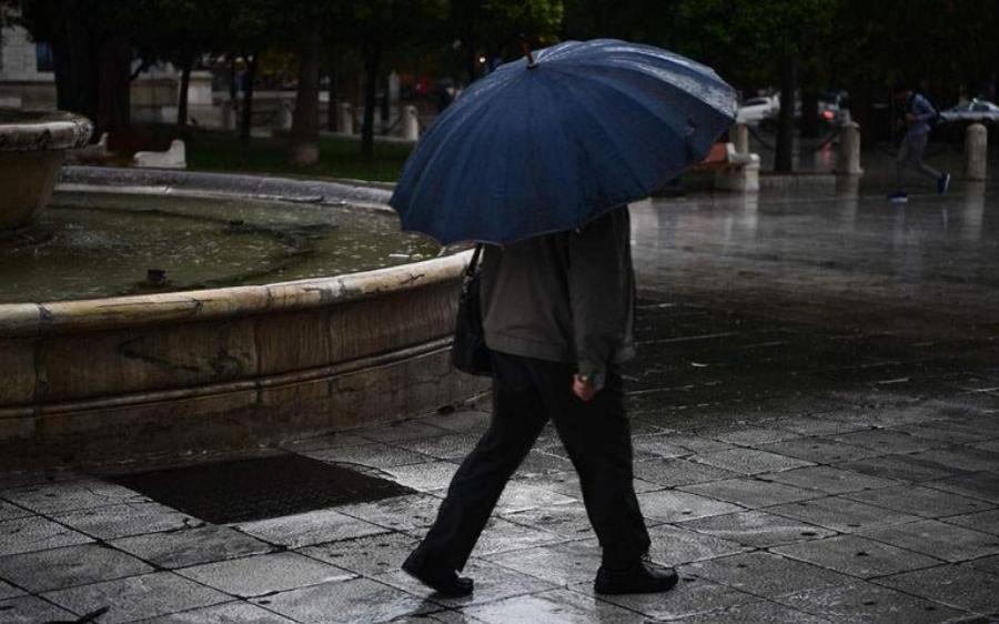Πρόγνωση καιρού 9/2: Συνεχίζει η κακοκαιρία με βροχές και καταιγίδες στη χώρα – Δείτε σε ποιες περιοχές