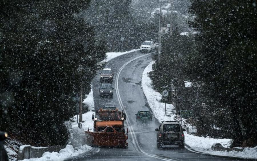 Χιόνια στην Αθήνα: Θα το στρώσει κανονικά στην Αττική – Δείτε σε ποιες περιοχές θα χιονίσει