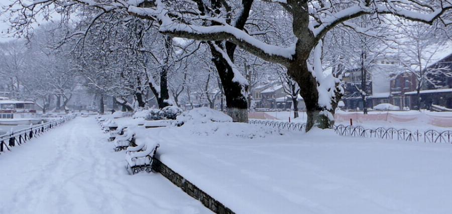 Κακοκαιρία «Μήδεια»: Πυκνές χιονοπτώσεις και πολικές θερμοκρασίες το Σαββατοκύριακο
