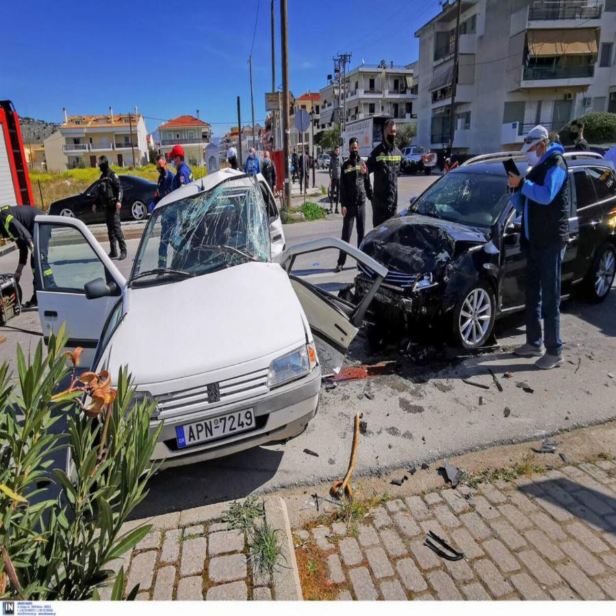 Ναύπλιο τροχαίο: Σοκαριστικό τροχαίο ατύχημα με ένα νεκρό – Σκληρές εικόνες από το ατύχημα