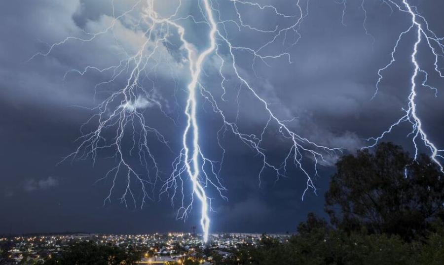 Πρόγνωση καιρού 19/3: Κακοκαιρία με ισχυρές βροχές και καταιγίδες στις περισσότερες περιοχές
