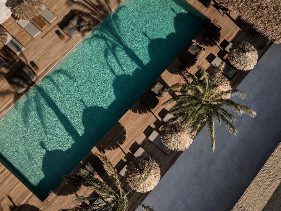 Ξενοδοχεία στην Ελλάδα: Αυτά είναι τα ολοκαίνουρια ξενοδοχεία σε Αθήνα και νησιά για διακοπές