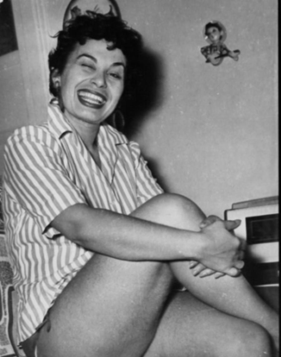 Σπεράντζα Βρανά: Η έντονη σχέση γεμάτη ζήλιες με τον Κώστα Βουτσά και οι μεγάλες απιστίες της