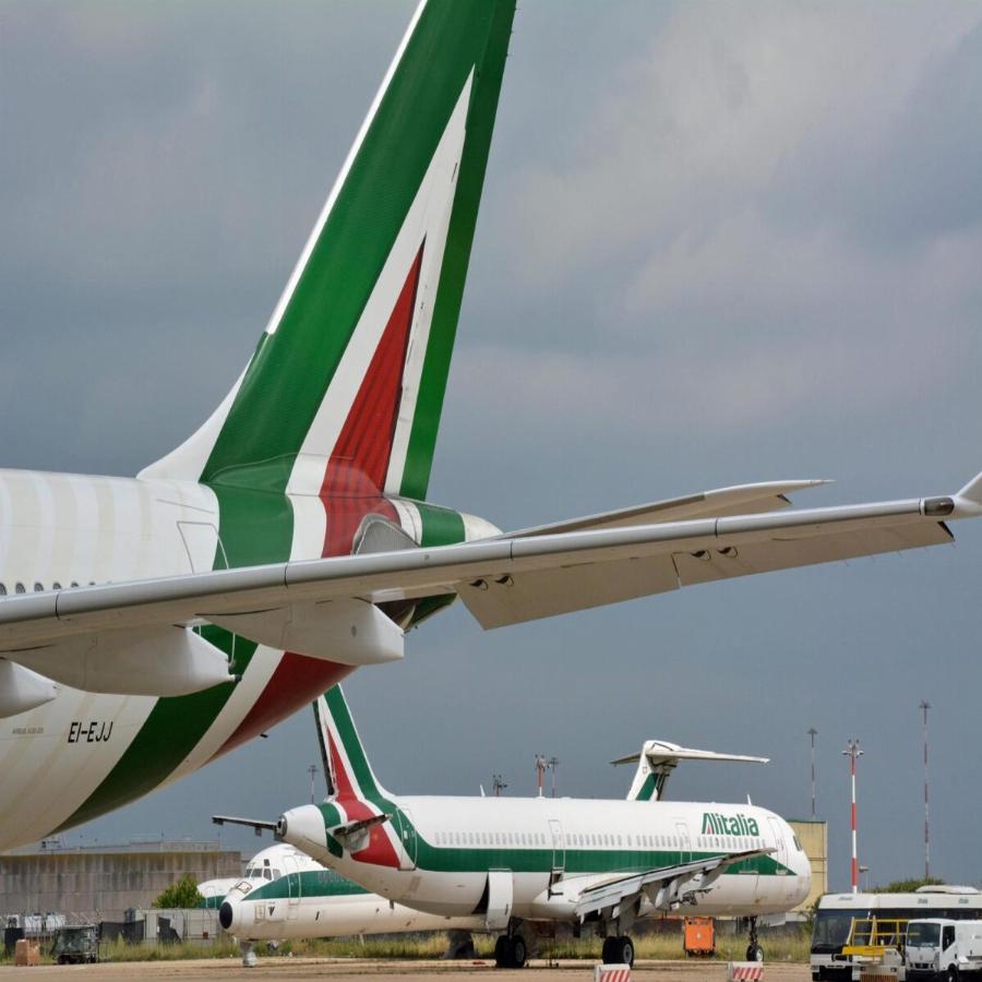 Alitalia: Νέες πτήσεις από Ρώμη προς 9 ελληνικά νησιά και από Μιλάνο προς Ρόδο
