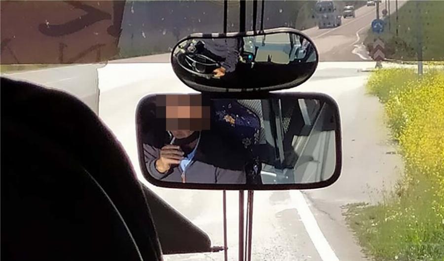 Λάρισα σοκ: Καταγγελία πολίτη για οδηγό ΚΤΕΛ που δεν φορούσε μάσκα και κάπνιζε όσο οδηγούσε