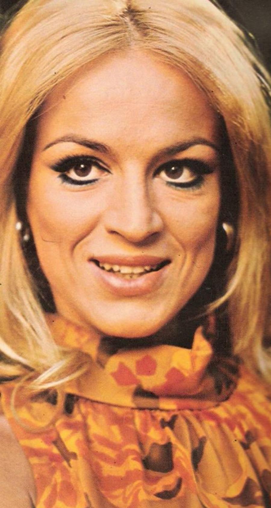 Μέμα Σταθοπούλου: Το “σκληρό” θηλυκό του κινηματογράφου και η ιστορία της κόρης της που έφυγε από τροχαίο