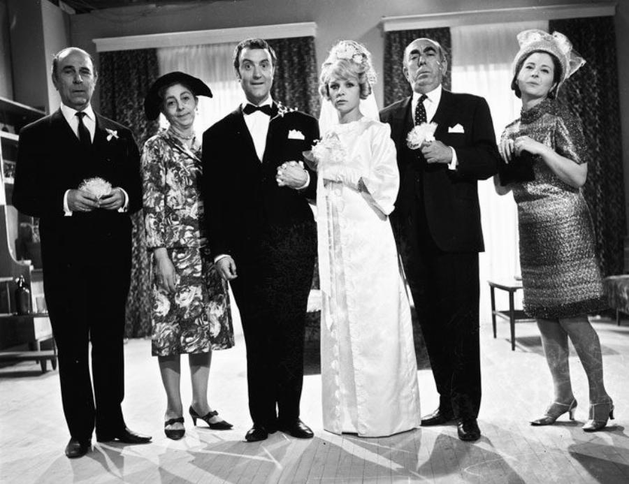 Γιάννης Βογιατζής: Ο αξέχαστος Μικές, τα δύσκολα χρόνια στην κατοχή και ο θάνατος της συζύγου του πριν την παράσταση