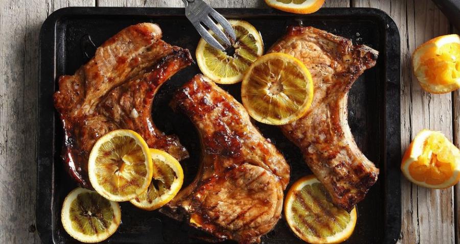 Μπριζόλες στο φούρνο: Η συμβουλή του Άκη για μαλακές μπριζόλες