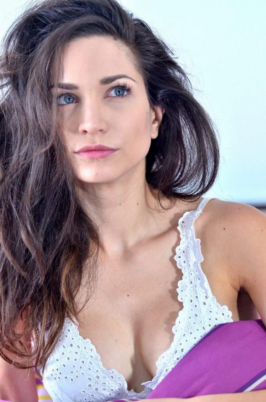 Κατερίνα Γερονικολού: Η πιο φυσικά όμορφη Ελληνίδα αυτή την στιγμή