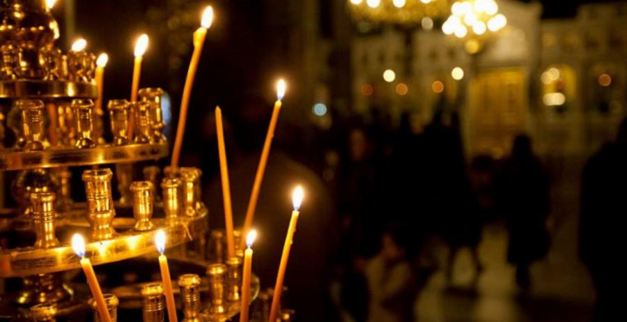 Μέτρα για το Πάσχα: Απαγόρευση κυκλοφορίας στις  22:00 και Ανάσταση στις 21:30 – Όλα τα ενδεχόμενα