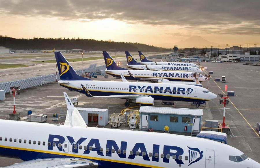 Ryanair Ελλάδα: 16 νέες πτήσεις την εβδομάδα και 60.000 νέες θέσεις για την Ελλάδα το καλοκαίρι