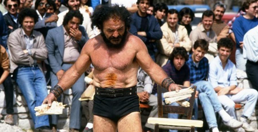 Σαμψών: Η ζωή και το τέλος του γίγαντα που έσπαγε μάρμαρα με το κεφάλι, από πνευμονία