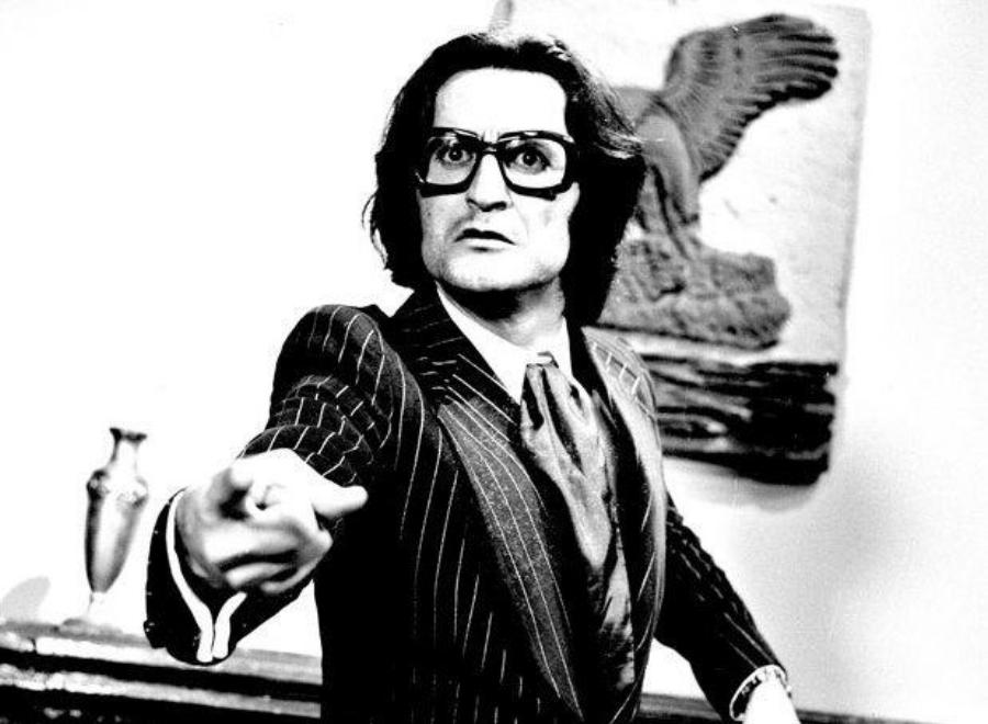 Σωτήρης Μουστάκας: Οι άγνωστες λεπτομέρειες της ζωής του ηθοποιού, η ΕΟΚΑ και το άδικο τέλος του