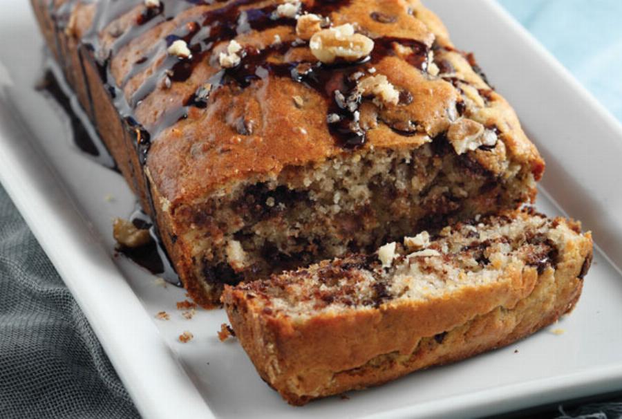 Κέικ της τεμπέλας: Με οικονομικά υλικά, χωρίς μίξερ και έτοιμο σε λίγα λεπτά