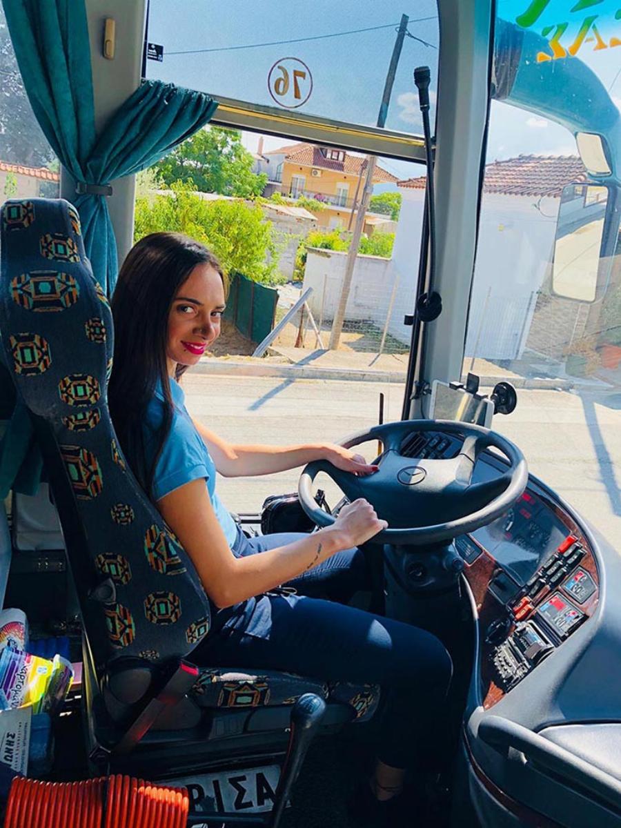 Δημήτρης Γιαννούσης: Ο Έλληνας γιατρός που σώζει ζωές στις εμπόλεμες ζώνες και στις αφρικανικές φαβέλες