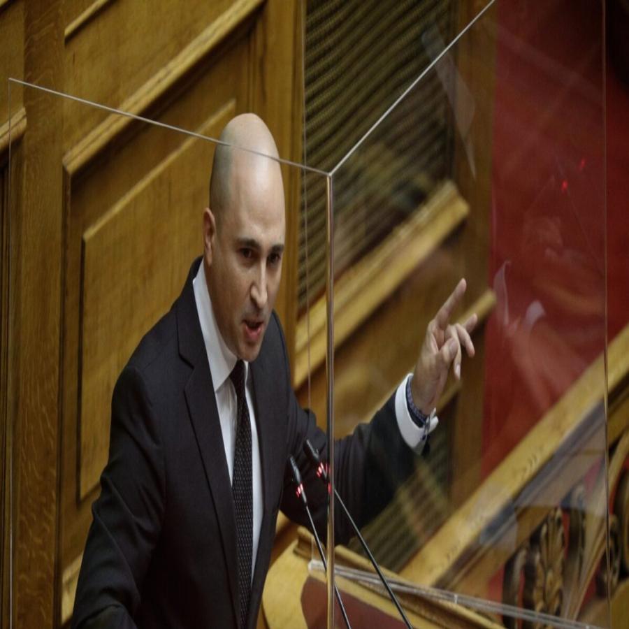 Μπογδάνος για τραγουδίστρια Μάλτας: «Με ενοχλεί ότι προβάλλει τα 80 κιλά παραπάνω»