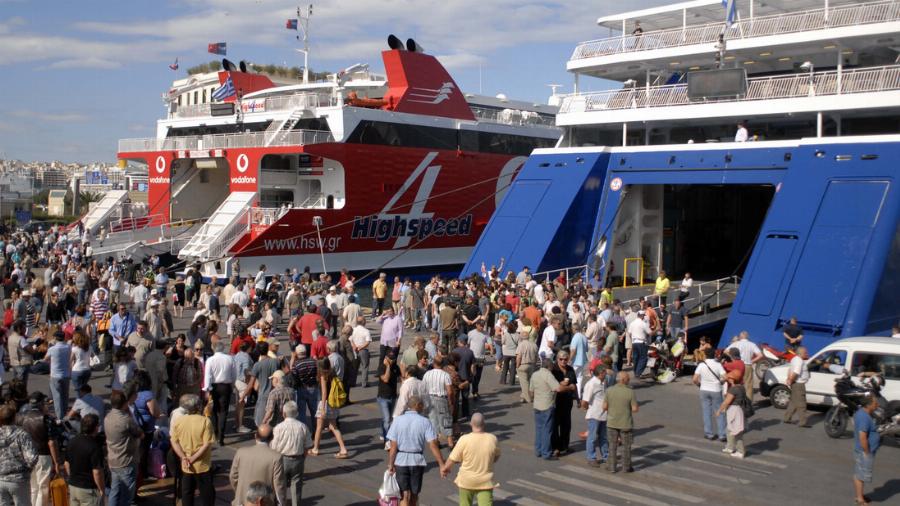 Lockdown αλλαγές: Αλλάζει ο τρόπος που θα ταξιδεύουμε σε νησιά και ηπειρωτική χώρα από 14/5 – Όσα πρέπει να προσέξουμε