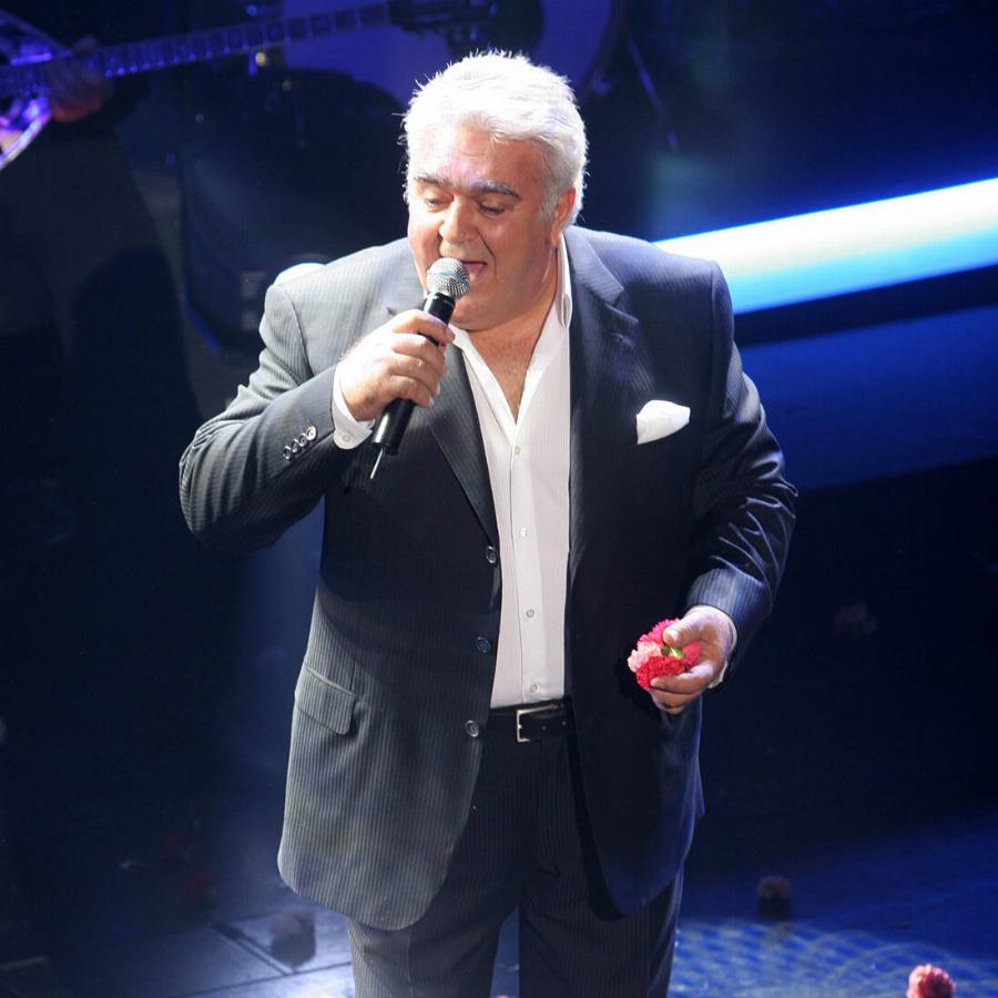 Πασχάλης Τερζής: Το νέο τραγούδι με την κόρη του Γιάννα, η απώλεια κιλών και η νέα δισκογραφία