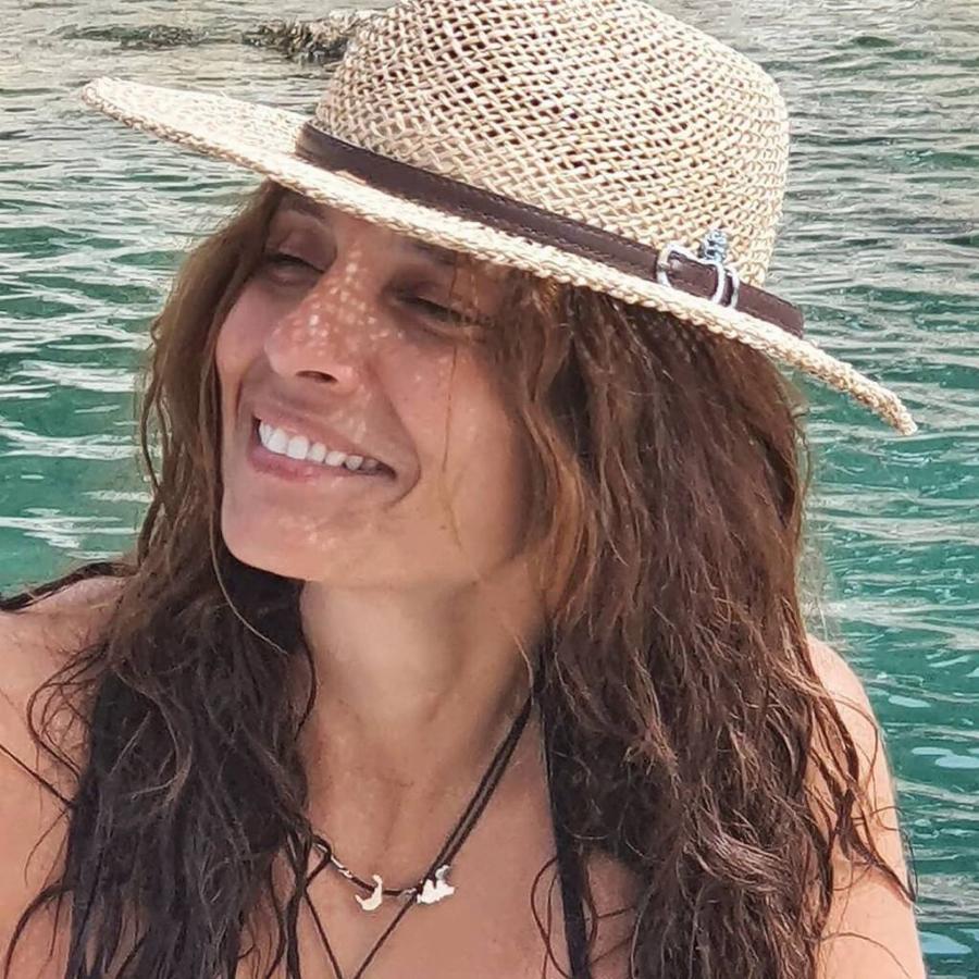 Δέκα διάσημες Ελληνίδες χωρίς καθόλου μακιγιάζ, άβαφες, με φυσική ομορφιά