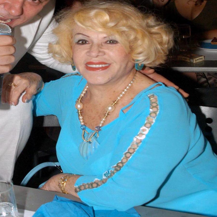 Διάσημες Ελληνίδες εξομολογούνται: Ο ξυλοδρασμός της Κατερίνας Στανίση και ο βιασμός της Καίτης Γκρέυ