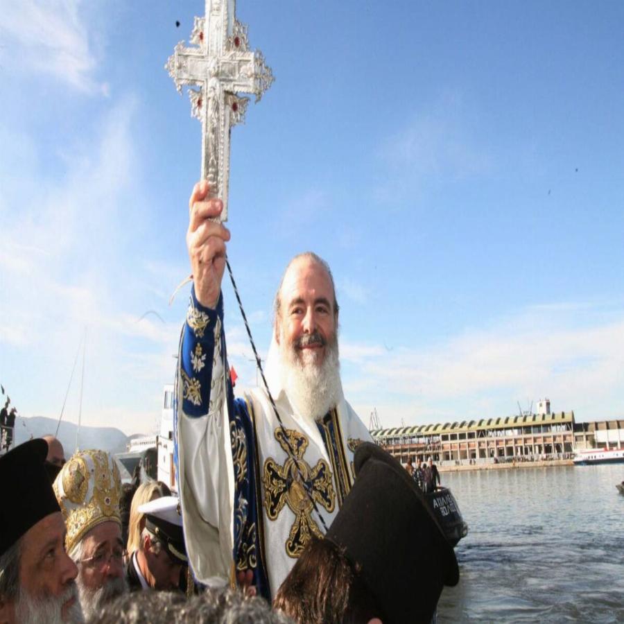 Αρχιεπίσκοπος Χριστόδουλος: Ο 2ος παγκόσμιος πόλεμος, οι σπουδές του στη Νομική και τα 22 χρόνια μετά την ενθρόνισή του