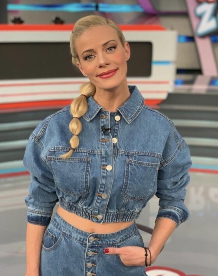 Ζέτα Μακρυπούλια : Το νέο της καλοκαιρινό χτένισμα, η νέα τάση για κάθε ηλικία