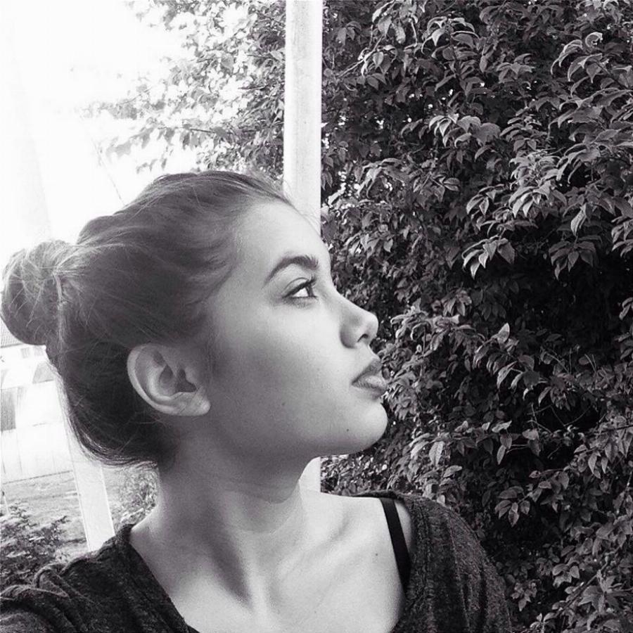 Έγκλημα στα Γλυκά Νερά: Ο Μπάμπης, η Καρολάιν και η όμορφη ζωή που κόπηκε τόσο βίαια