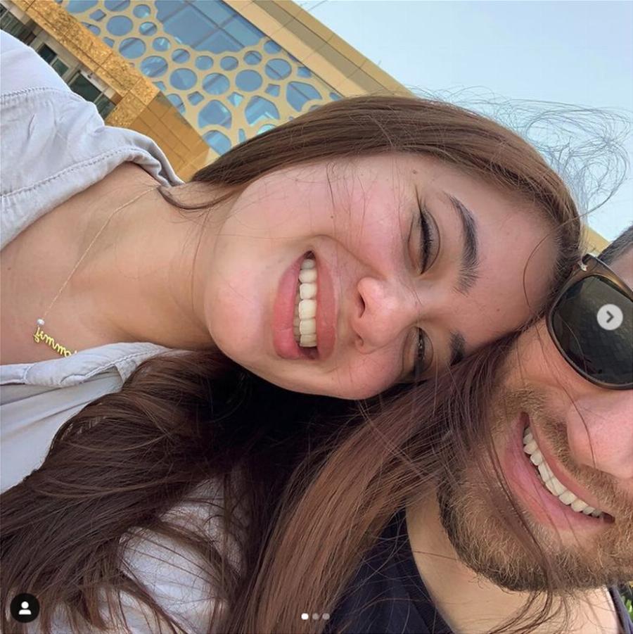 Έγκλημα στα Γλυκά Νερά: Ο Μπάμπης, η Καρολάιν και η όμορφη ζωή που κόπηκε τόσο βίαια