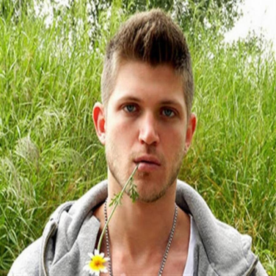 Τόμας Πρωτόπαπας: Η επιθυμία του, οι άγνωστες πτυχές της ζωής του, το μοιραίο τροχαίο δυστύχημα και ο τραγικός θάνατος