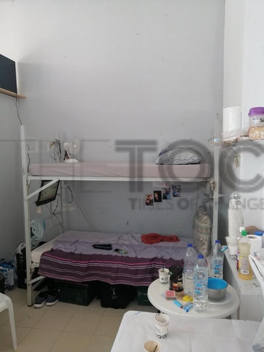 Γλυκά Νερά: Αυτό είναι το VIP κελί του συζυγοκτόνου στον Κορυδαλλό – «Σαν να είναι σπίτι του»