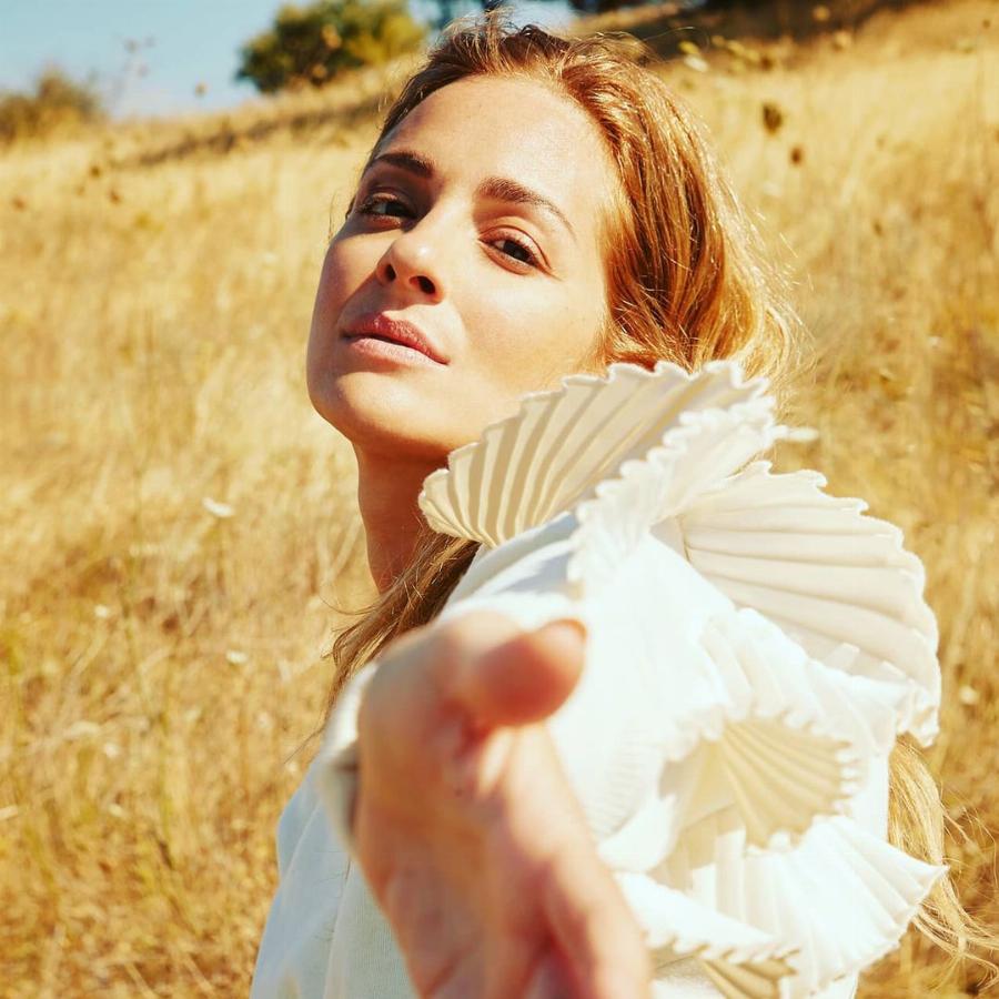 Άντεξαν στην κριτική: 10 διάσημες που δέχθηκαν bullying για τα κιλά τους