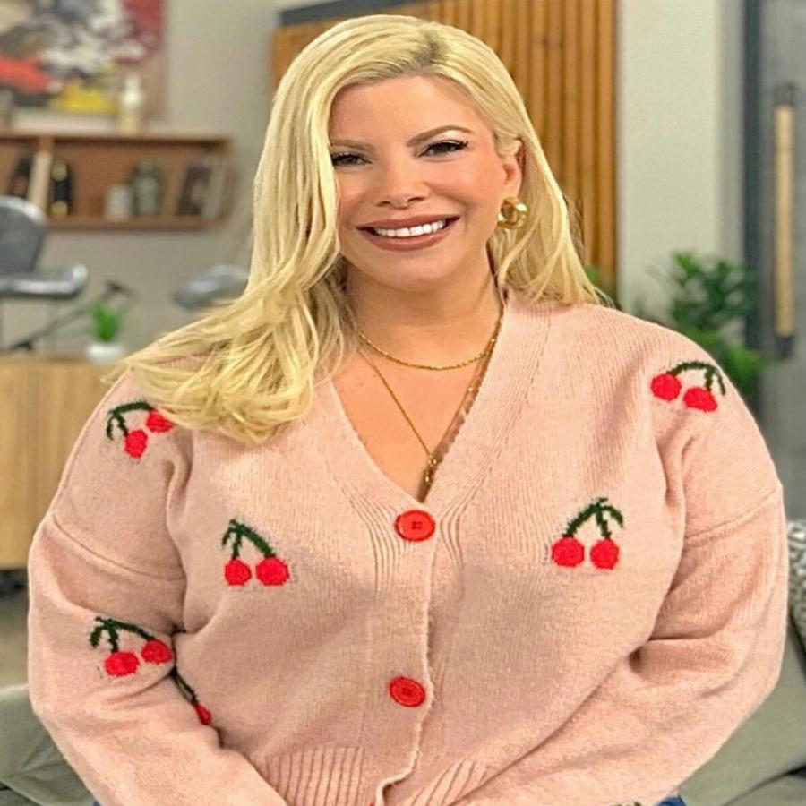 Αντελίνα Βαρθακούρη: Ε ναι λοιπόν, κάποιες παχύναμε