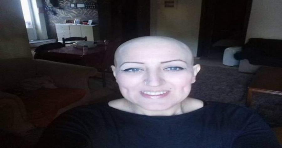 «Να σου πω εγώ για τρίχες ….. κυρία Λατινοπούλου μου. Που πριν μερικά χρόνια δεν είχα καθόλου»