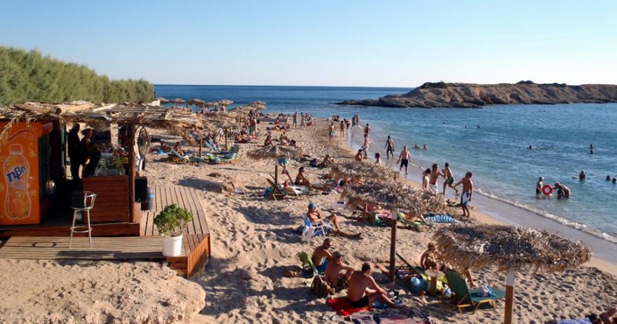 Συγκλονίζει η 26χρονη από την Αγία Μαρίνα: «Δεν πλησίασε ούτε ένας να με βοηθήσει»