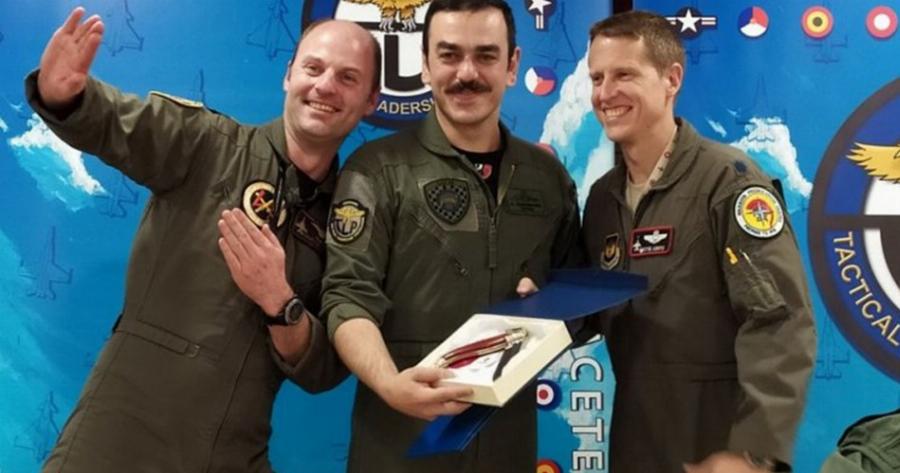 Και φέτος Έλληνας ο καλύτερος πιλότος του ΝΑΤΟ